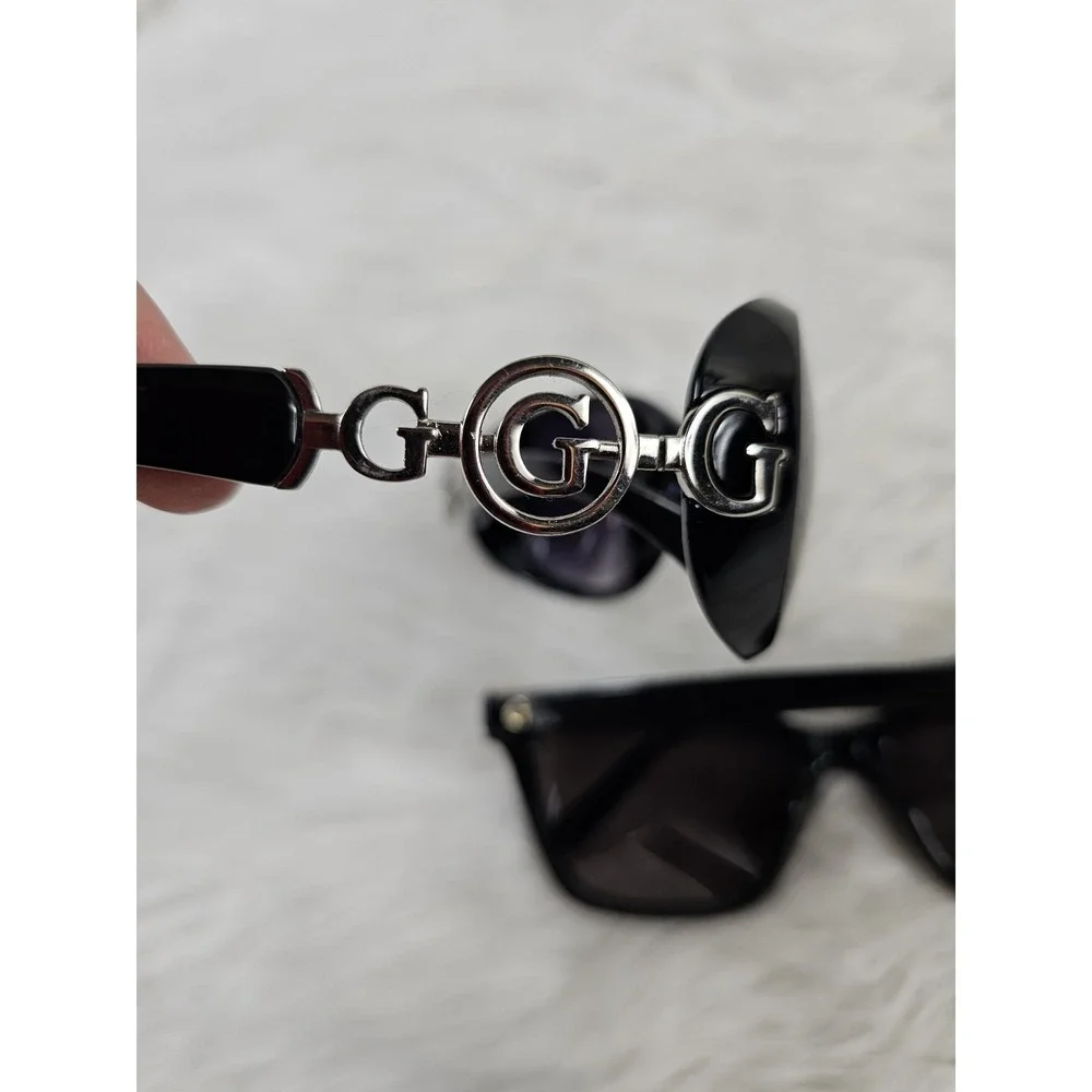 2 Original GUESS BLACK Sunglasses Plastic - Lightly Worn
